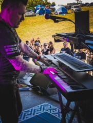 539592181_10161746482872823_4465794652264914584_n